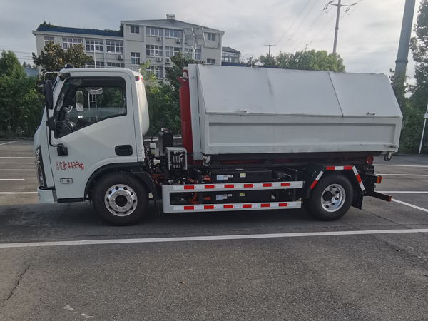 程力東風5噸純電動車廂可卸式垃圾車