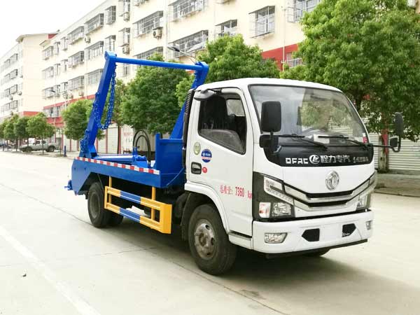 國(guó)六4方擺臂式垃圾車(chē)