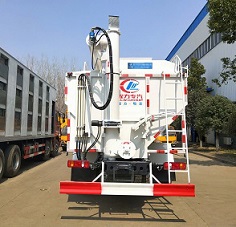 國(guó)六（12方）散裝飼料運(yùn)輸車(chē)