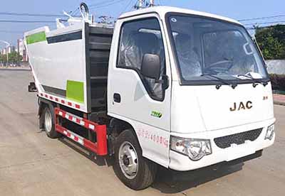 藍(lán)牌自裝卸式垃圾車