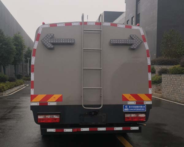 程力純電動護(hù)欄清洗車