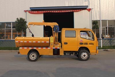 東風(fēng)福瑞卡國四清淤車