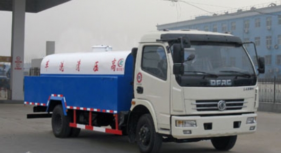 東風(fēng)多利卡（國(guó)四）高壓清洗車(chē)